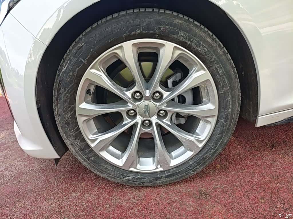 Cadillac CT5, 2024 23