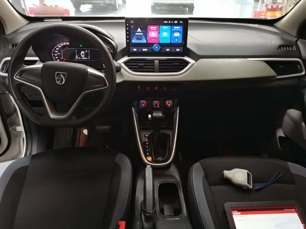 Wuling 510, 2021 10