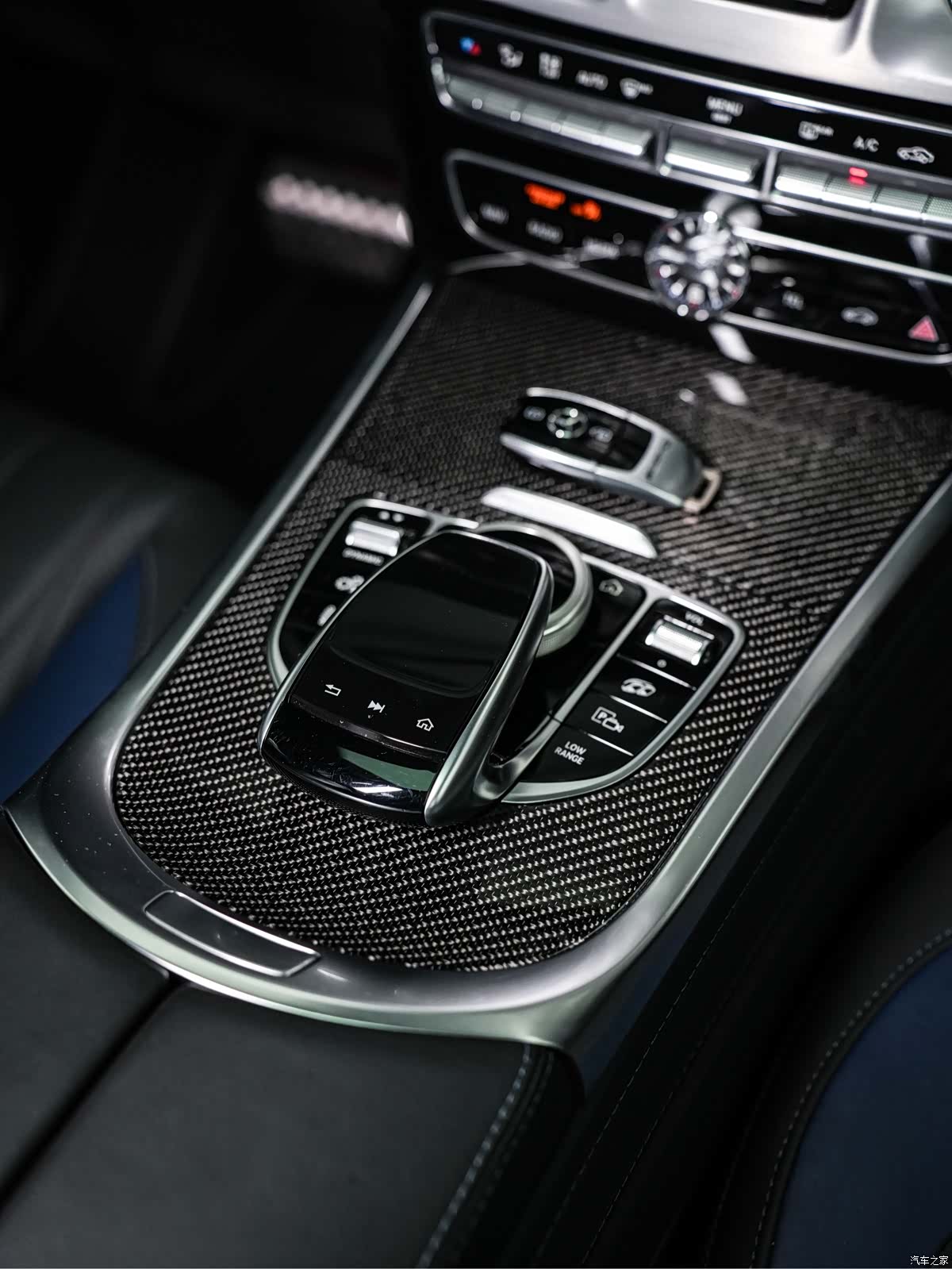 Mercedes-Benz G-Class, 2022 17