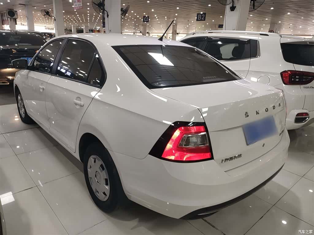 Skoda Rapid, 2019 все фото