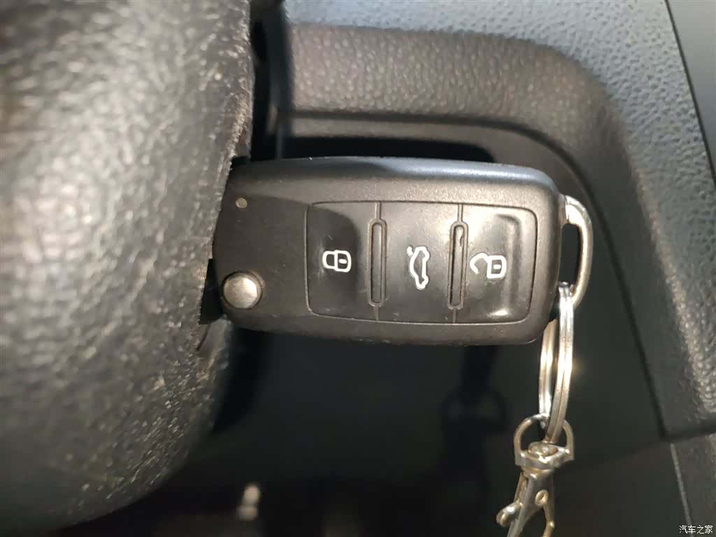 Skoda Rapid, 2019 9