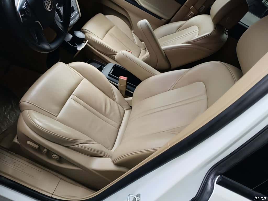 Buick GL8, 2019 15