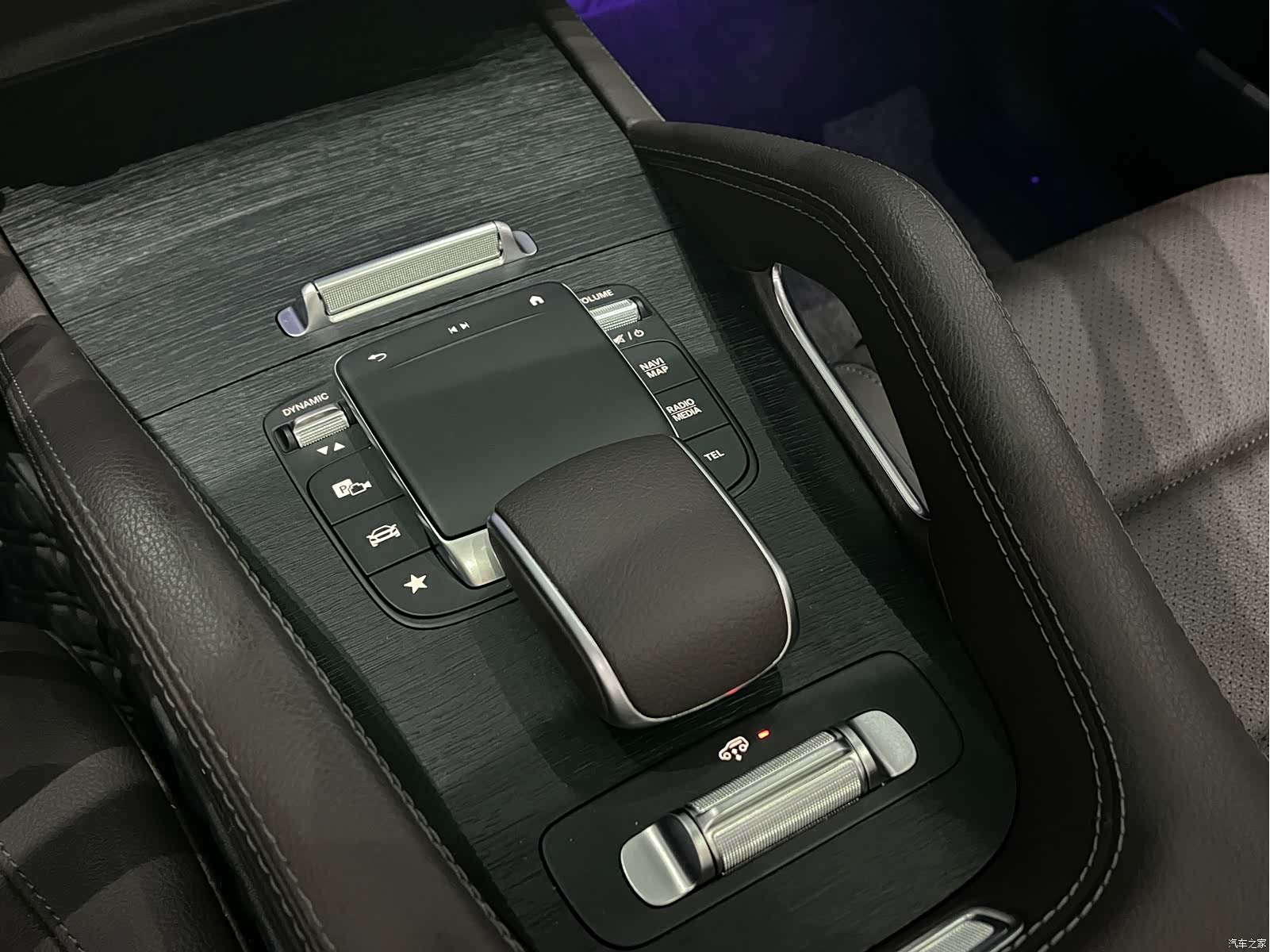 Mercedes-Benz GLE, 2023 16