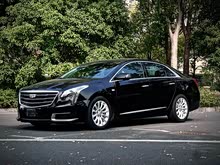 XTS 2018 28T 
