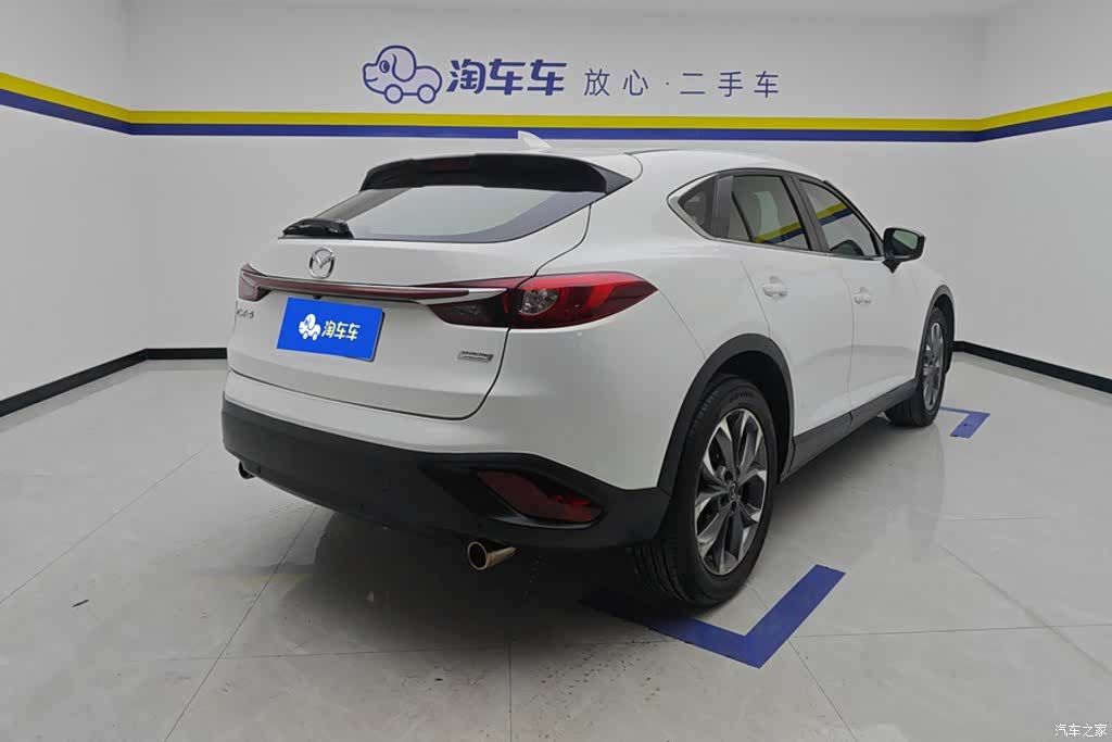 Mazda CX-4, 2016 3