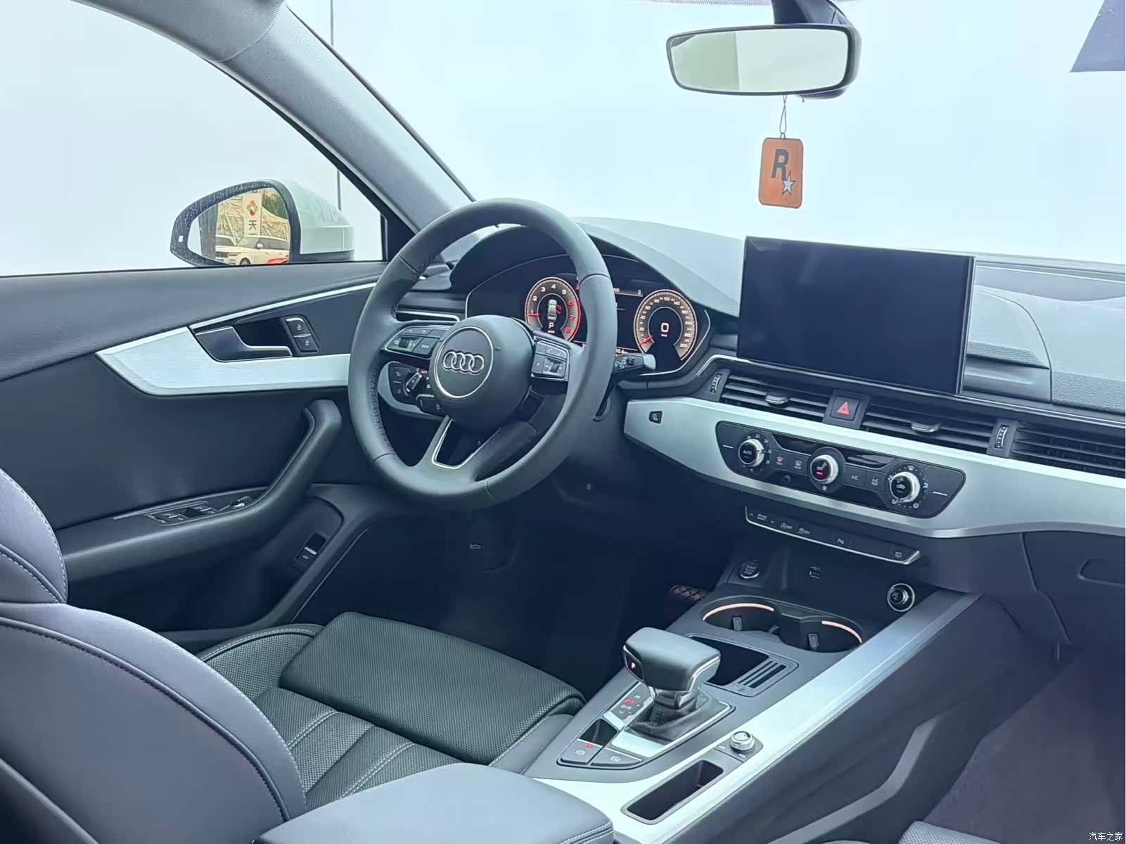 Audi A4L, 2024 18