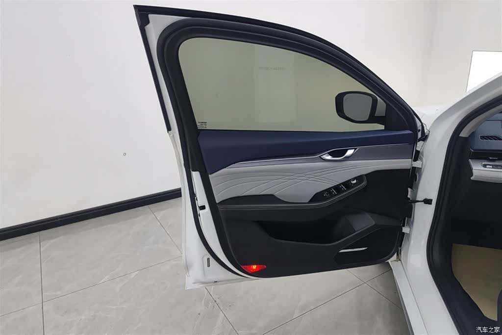 Geely Preface, 2023 7