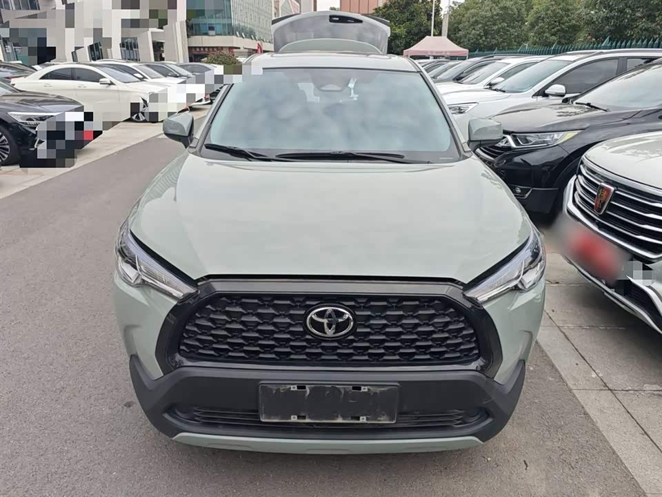 Toyota Corolla Sharp amplifier