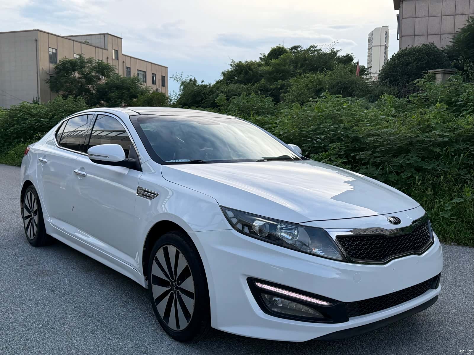 Kia K5, 2013 8