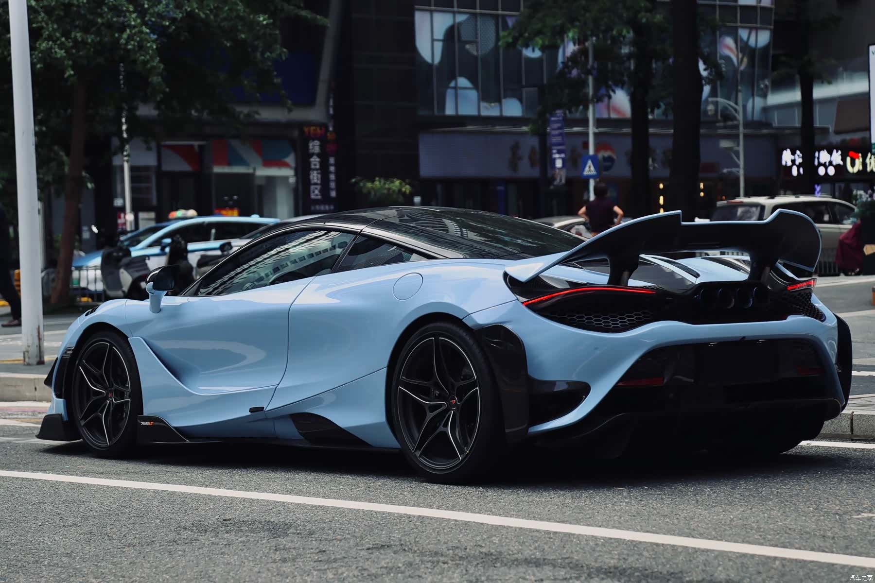 McLaren 720S, 2018 3