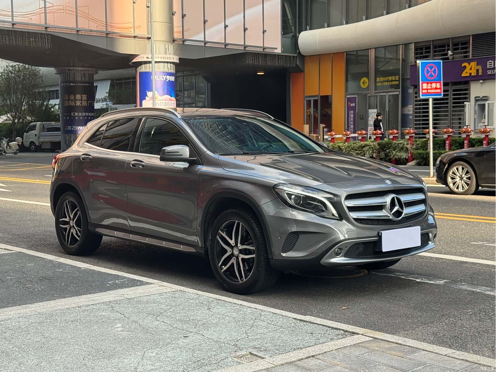 Mercedes-Benz GLA, 2016 3