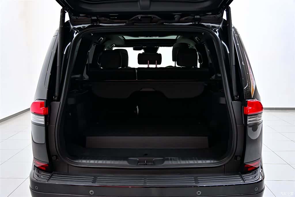 Lexus GX, 2025 34