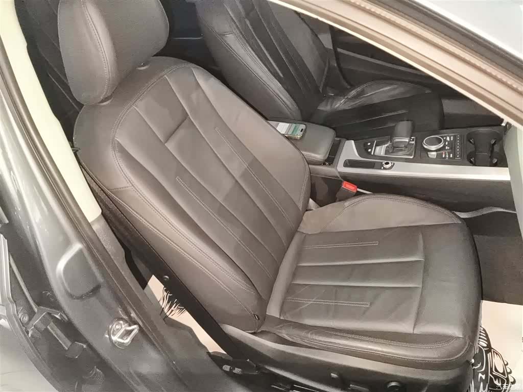 Audi A4L, 2018 20