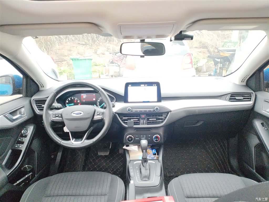 Ford Focus, 2019 6