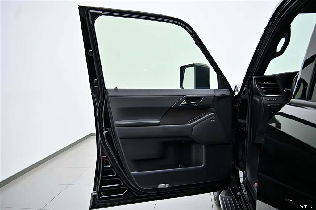 Lexus GX, 2025 19
