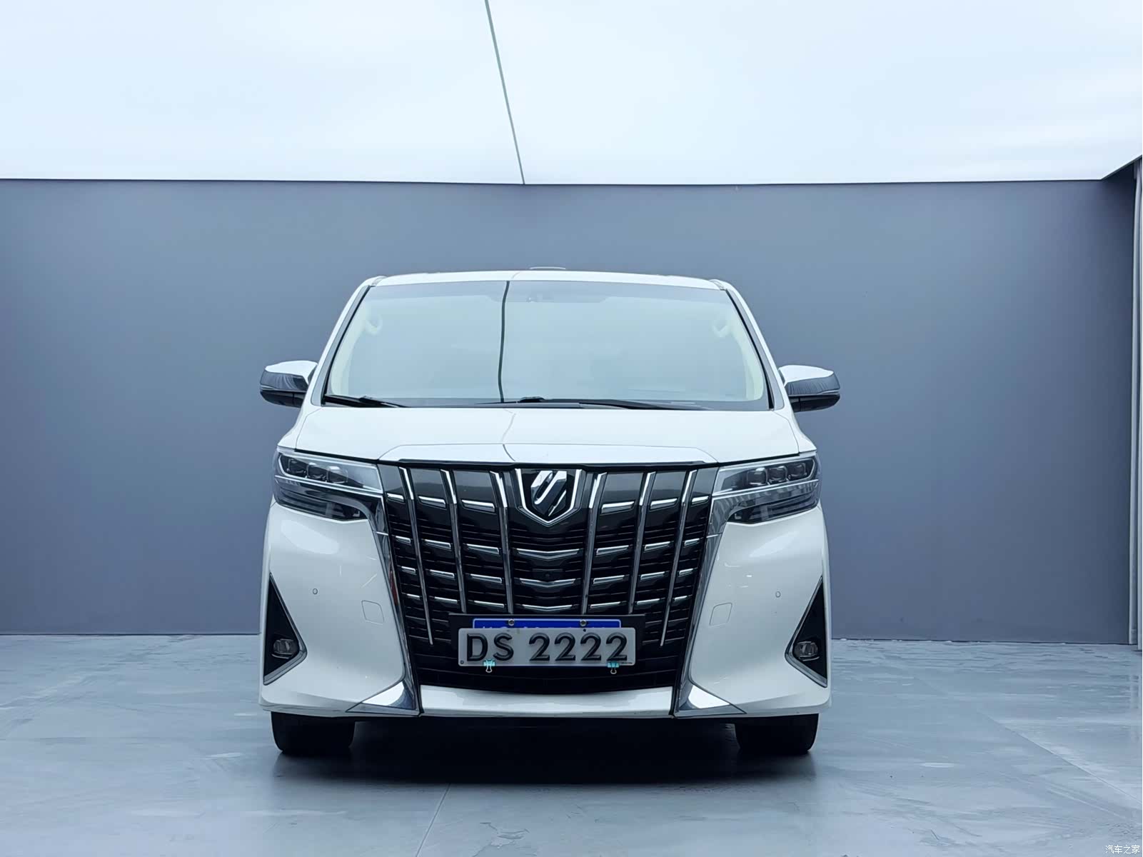 Toyota Alphard, 2016 6