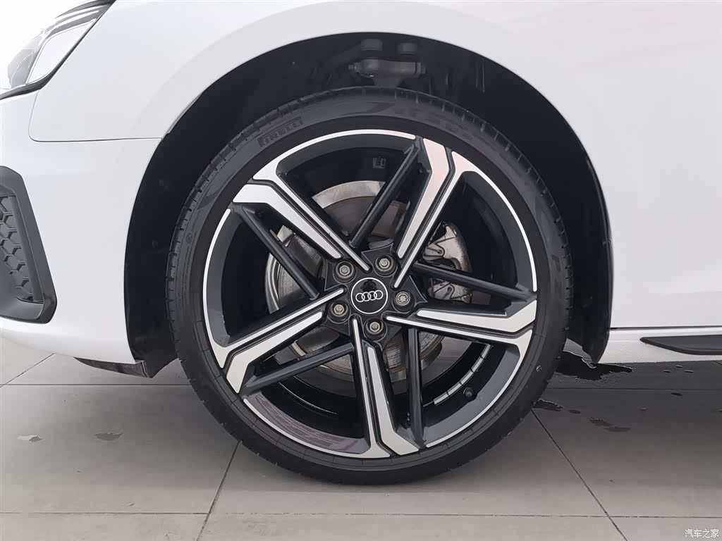 Audi A4L, 2024 17