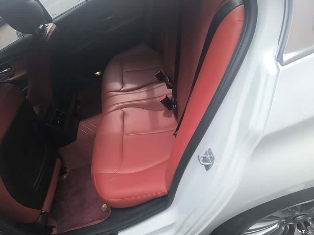 BMW 3 Series, 2018 17