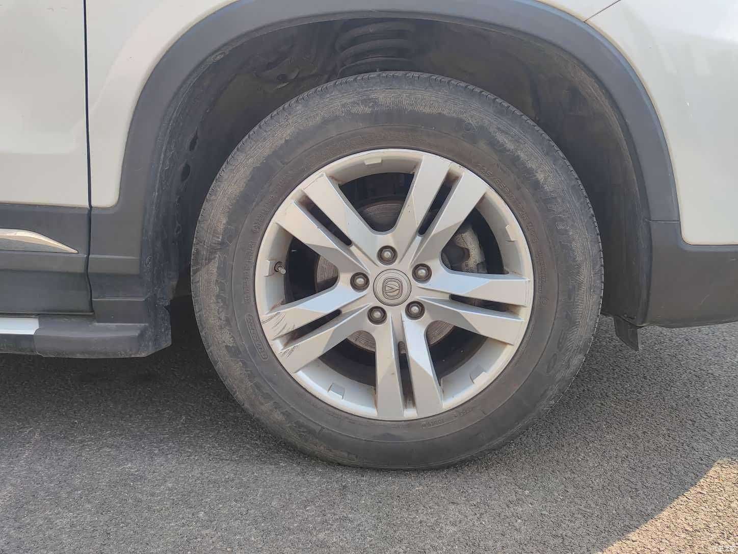 Changan CS75, 2015 3