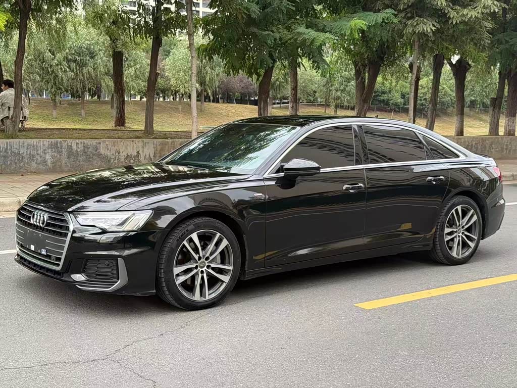 Audi A6L 2021 40 TFSI Luxury