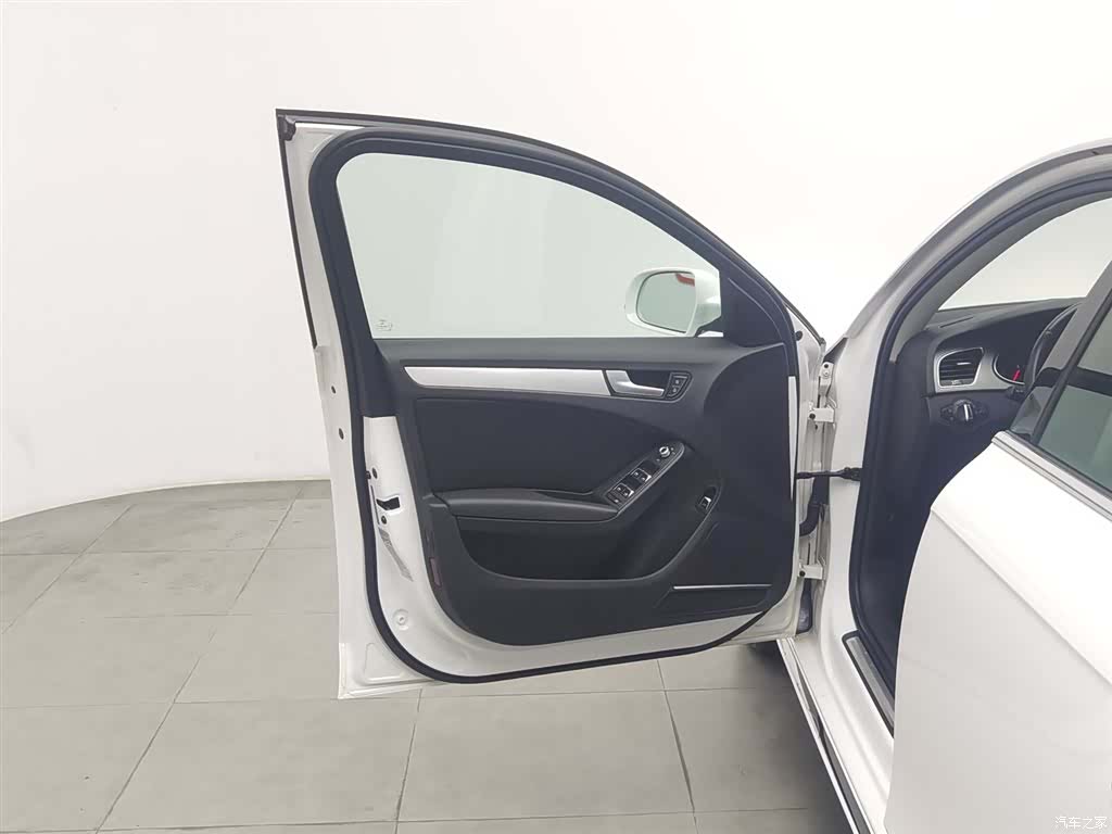 Audi A4L, 2016 8