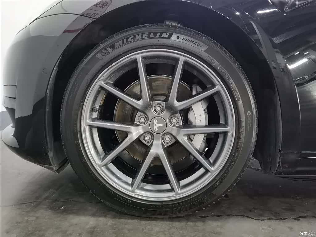 Tesla Model 3, 2023 17