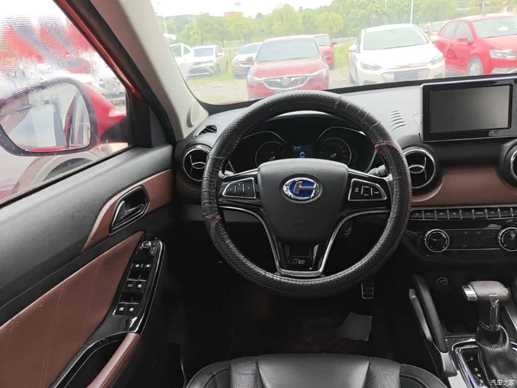 BAIC Q35, 2017 11