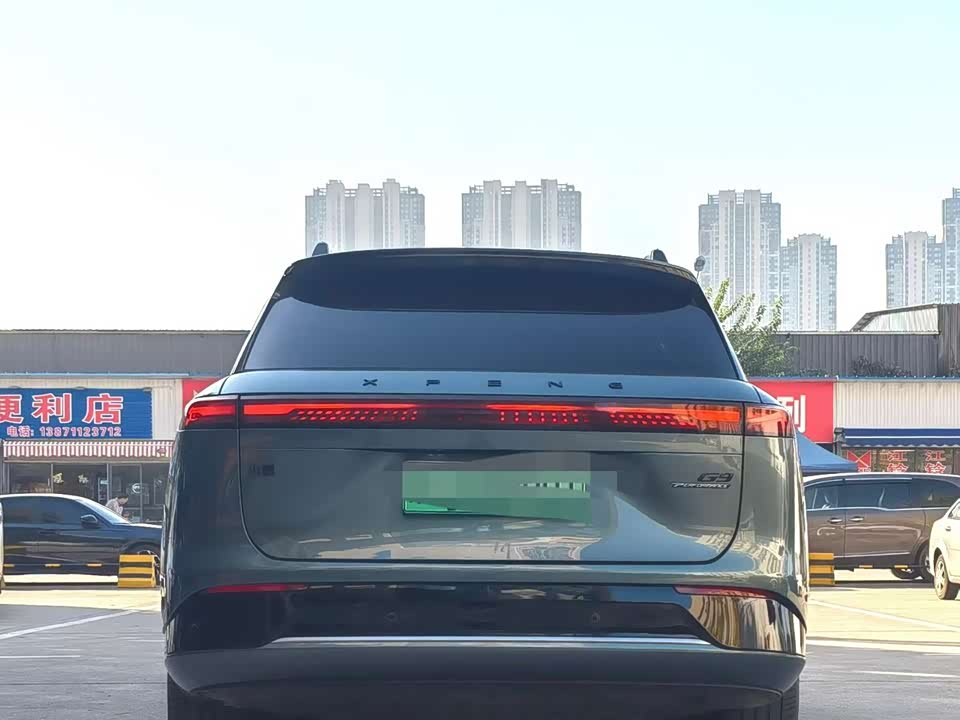 XPENG G9