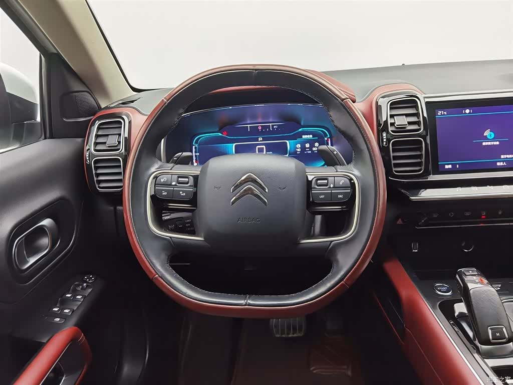 Citroen C5 Aircross, 2018 11