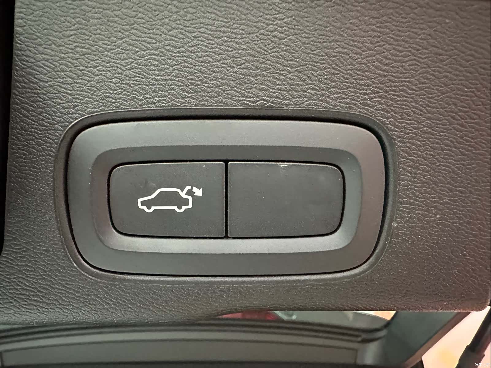 Volvo XC60, 2025 11