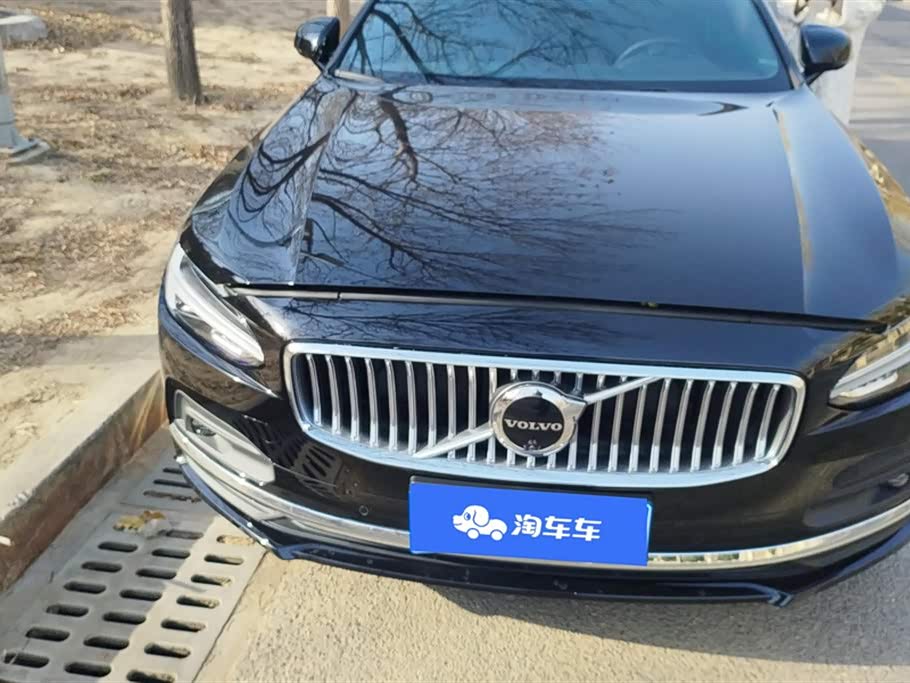 Volvo S90