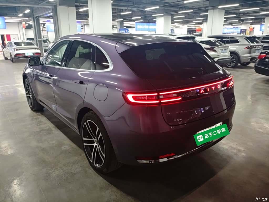 AITO M5, 2025 все фото