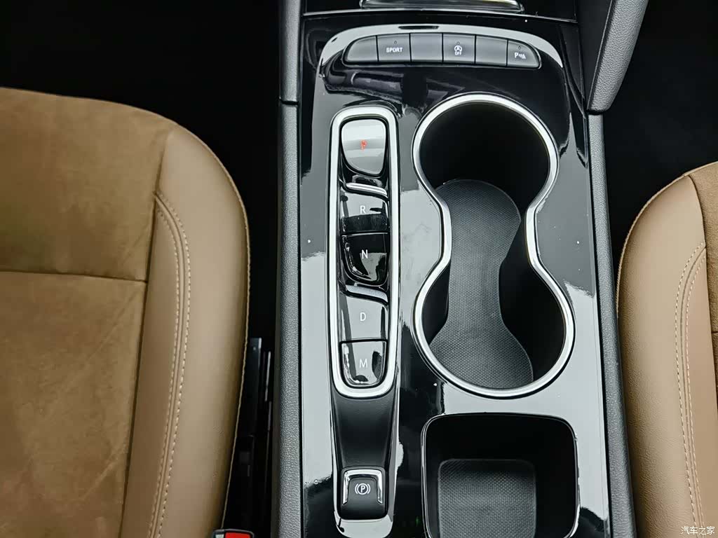 Buick Regal, 2025 13