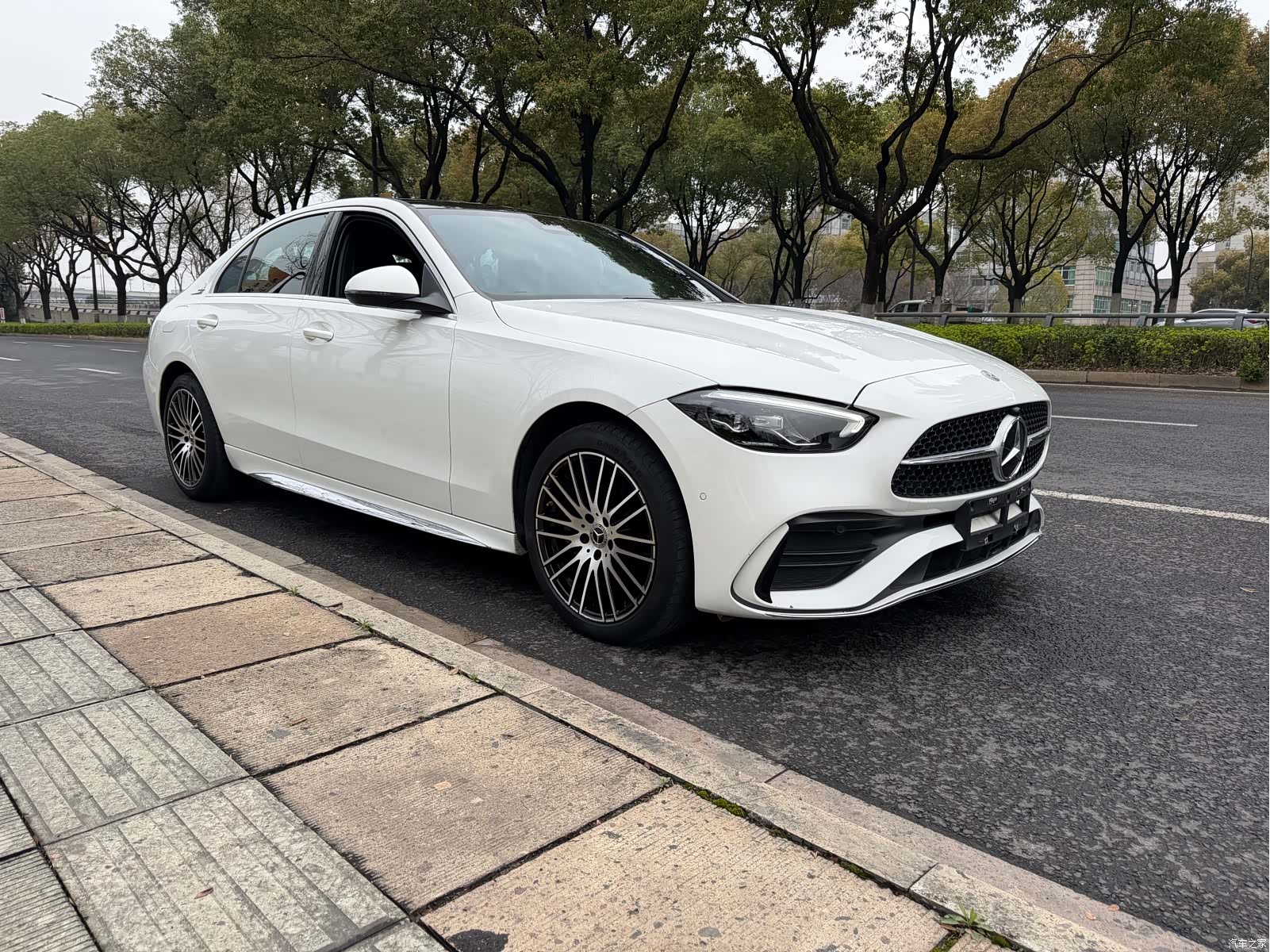 Mercedes-Benz C-Class, 2022 3