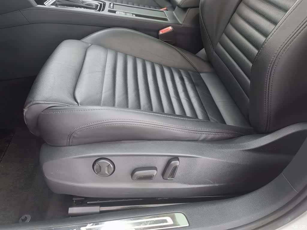 Volkswagen Magotan, 2017 20