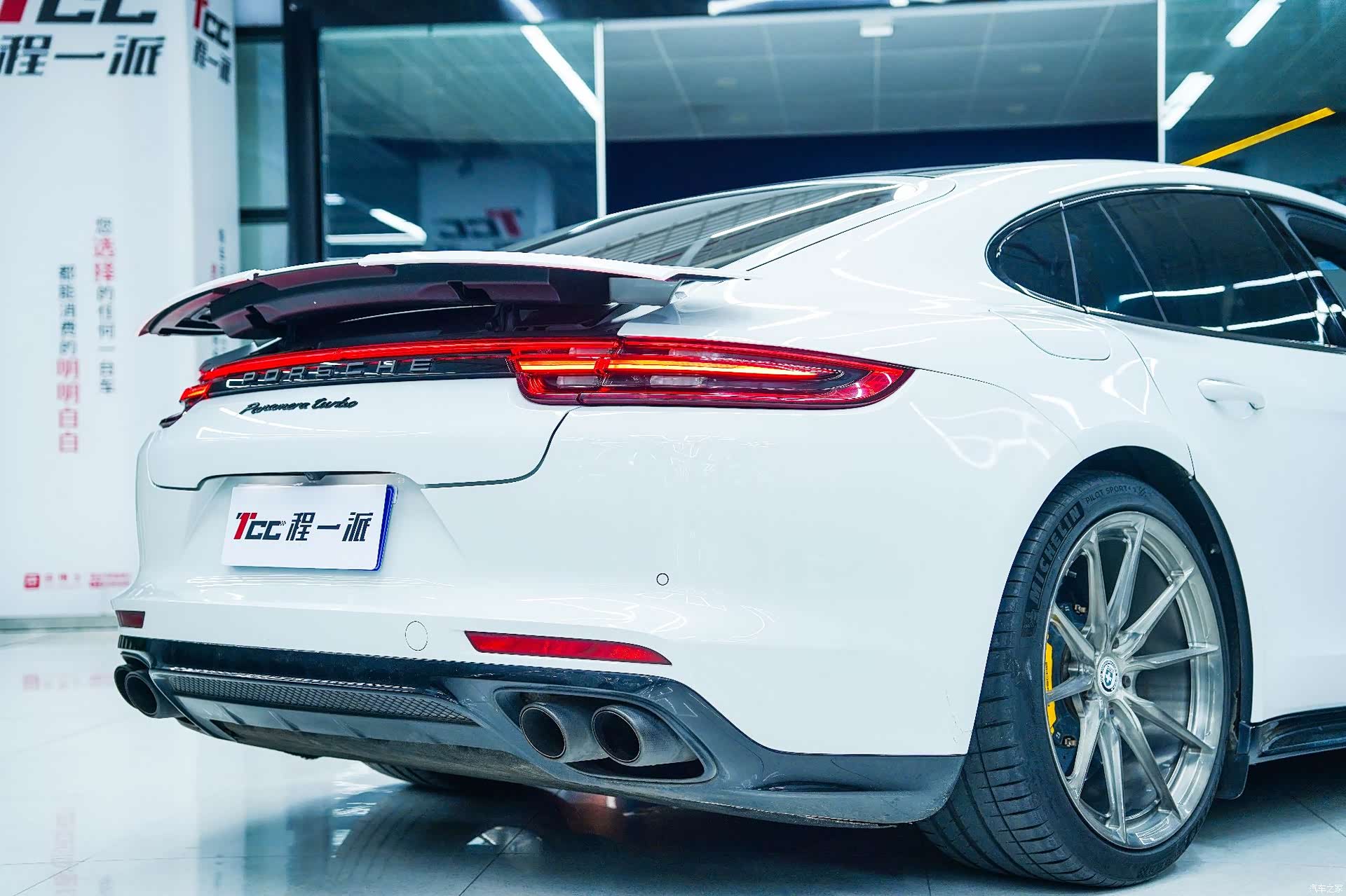 Porsche Panamera, 2017 7