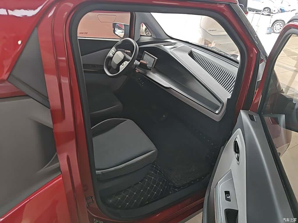 Wuling E200, 2019 25