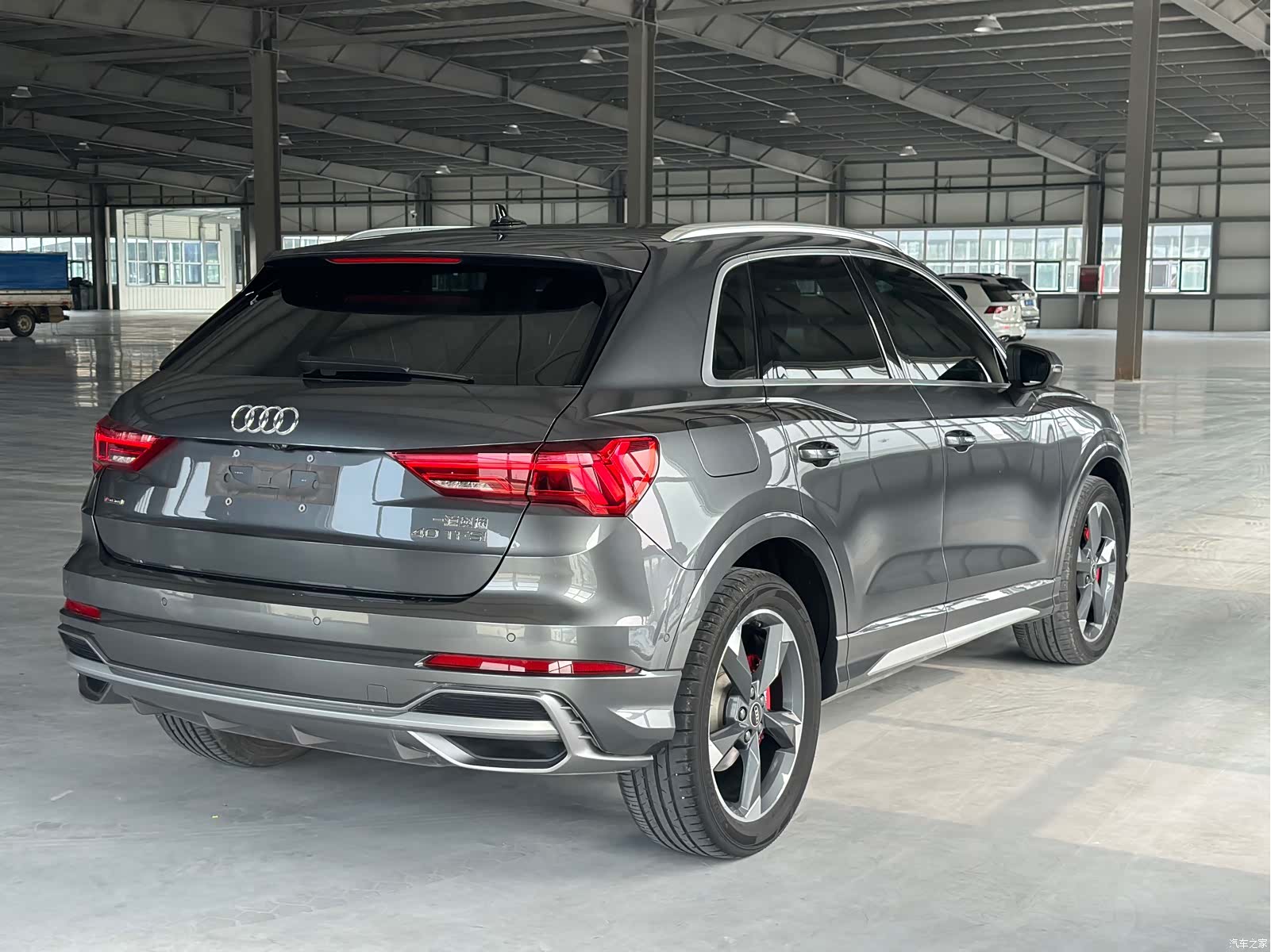 Audi Q3, 2022 13