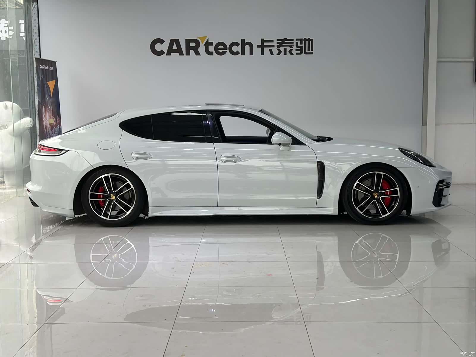 Porsche Panamera, 2013 9