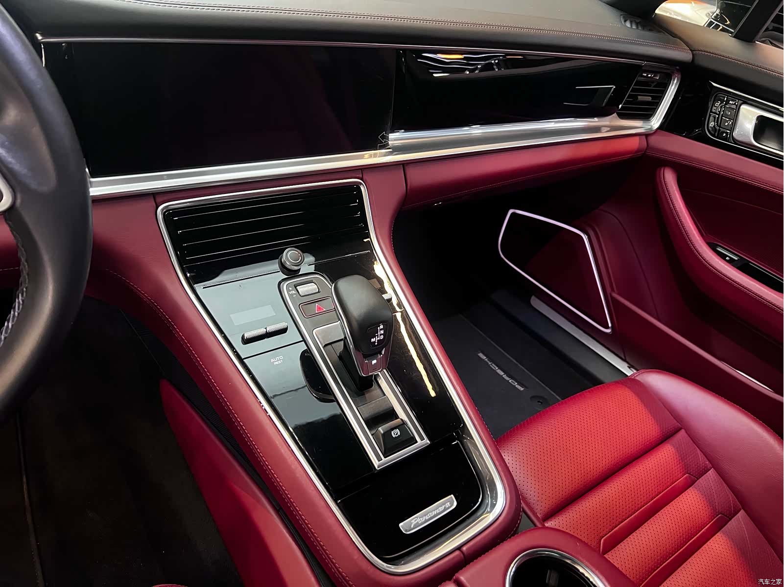 Porsche Panamera, 2019 13