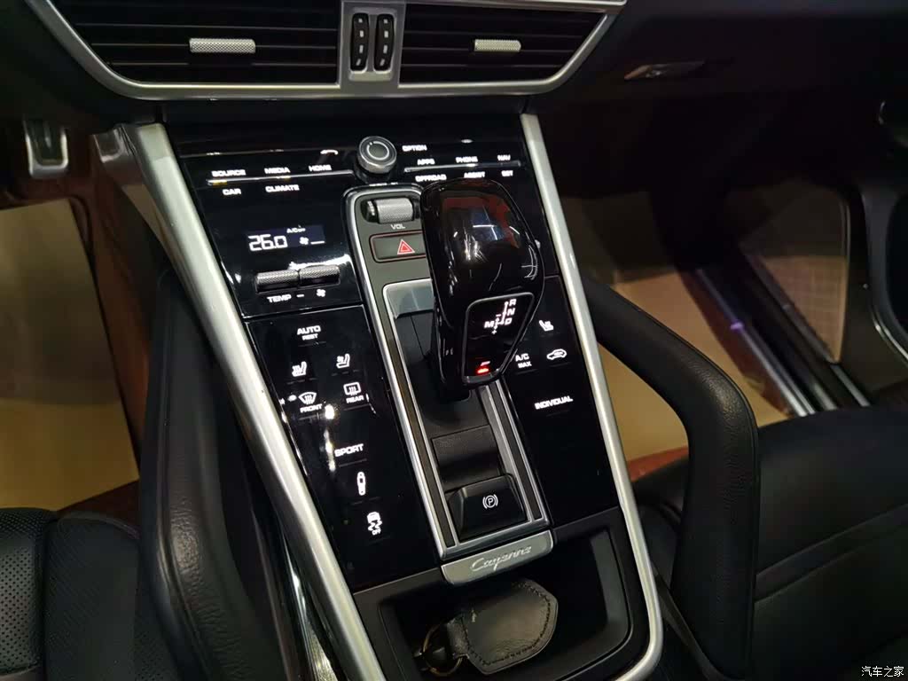 Porsche Cayenne, 2019 10