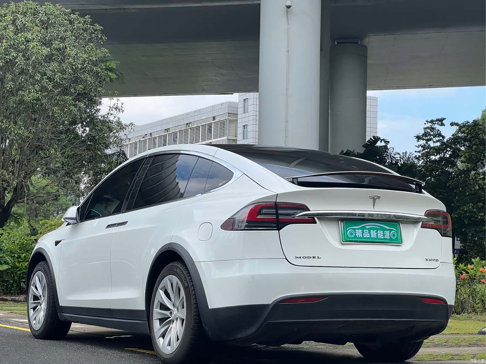 Tesla Model X, 2018 4