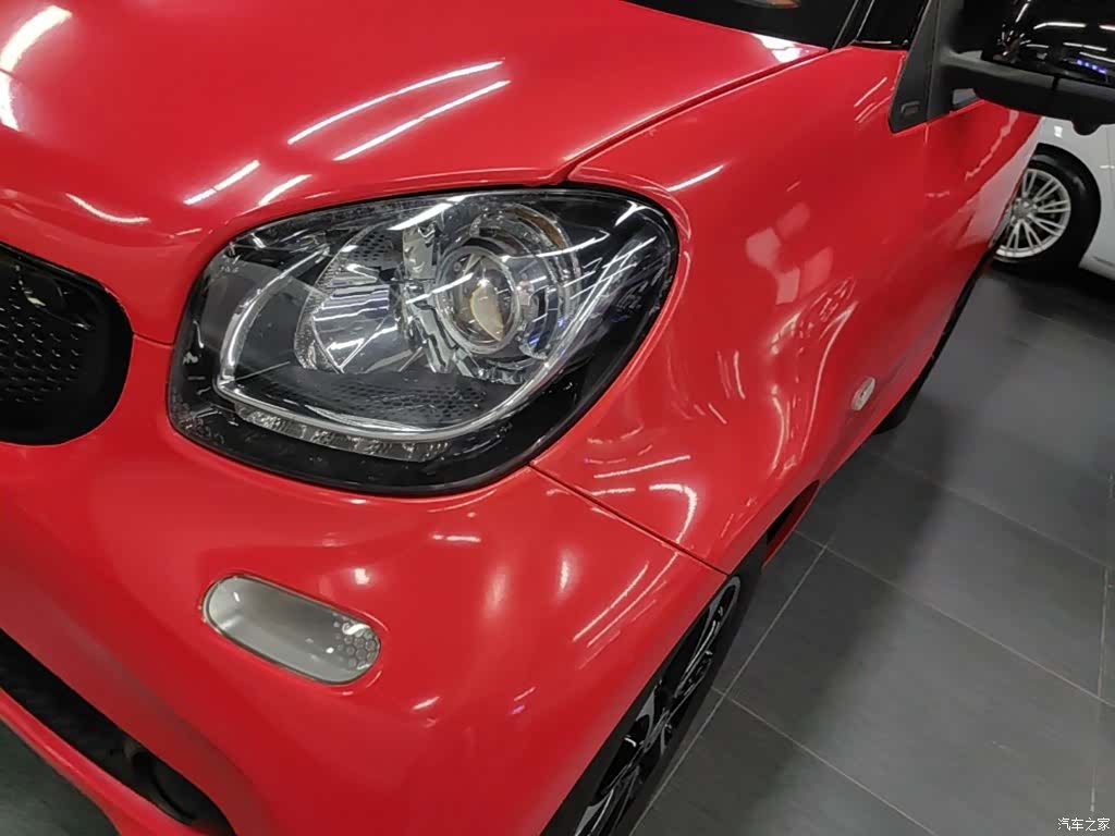 Smart Fortwo, 2015 24