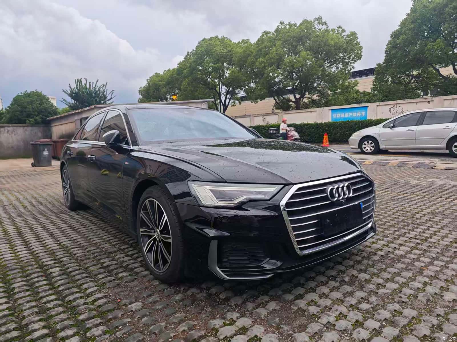 Audi A6L, 2020 3