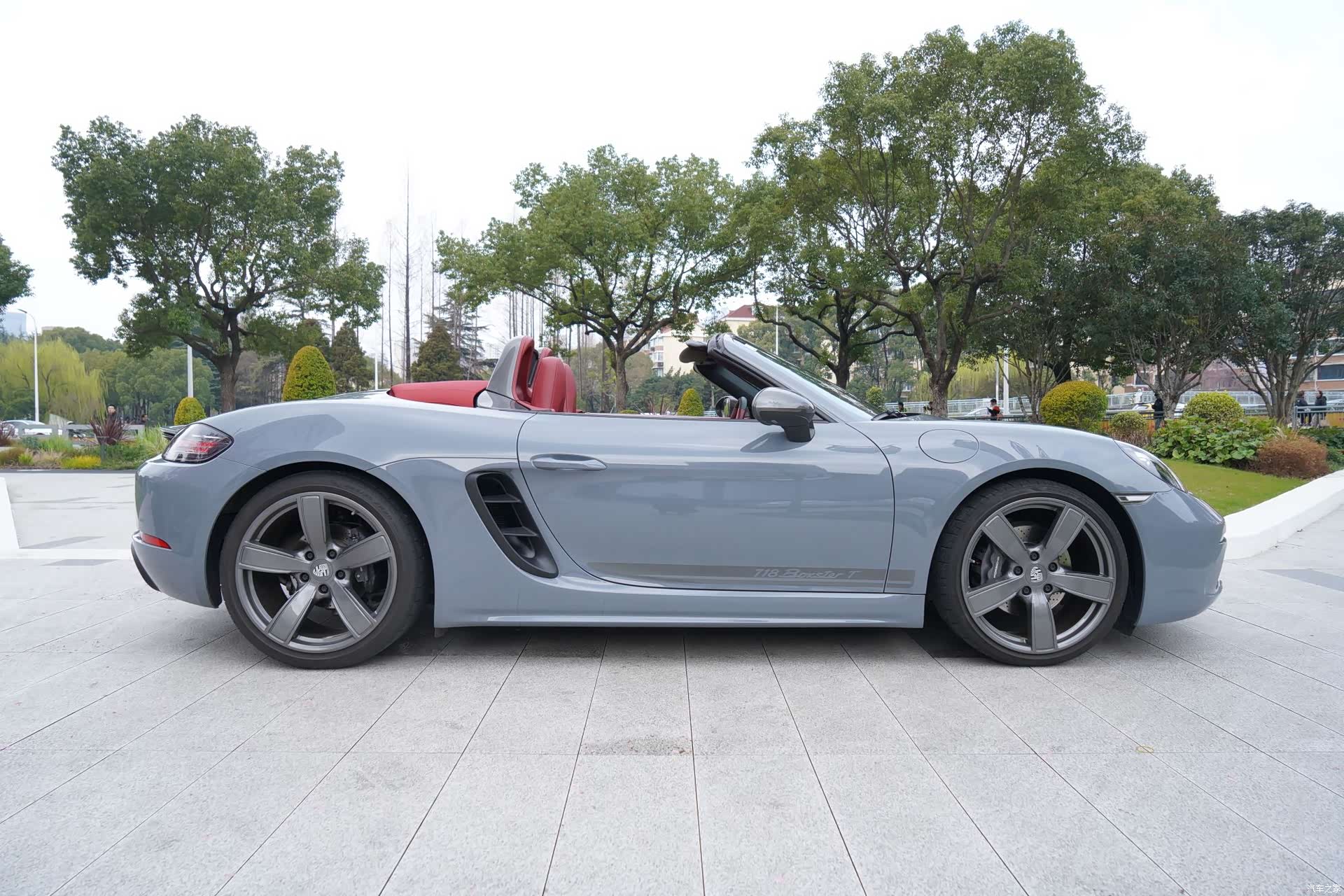 Porsche Boxster, 2023 14