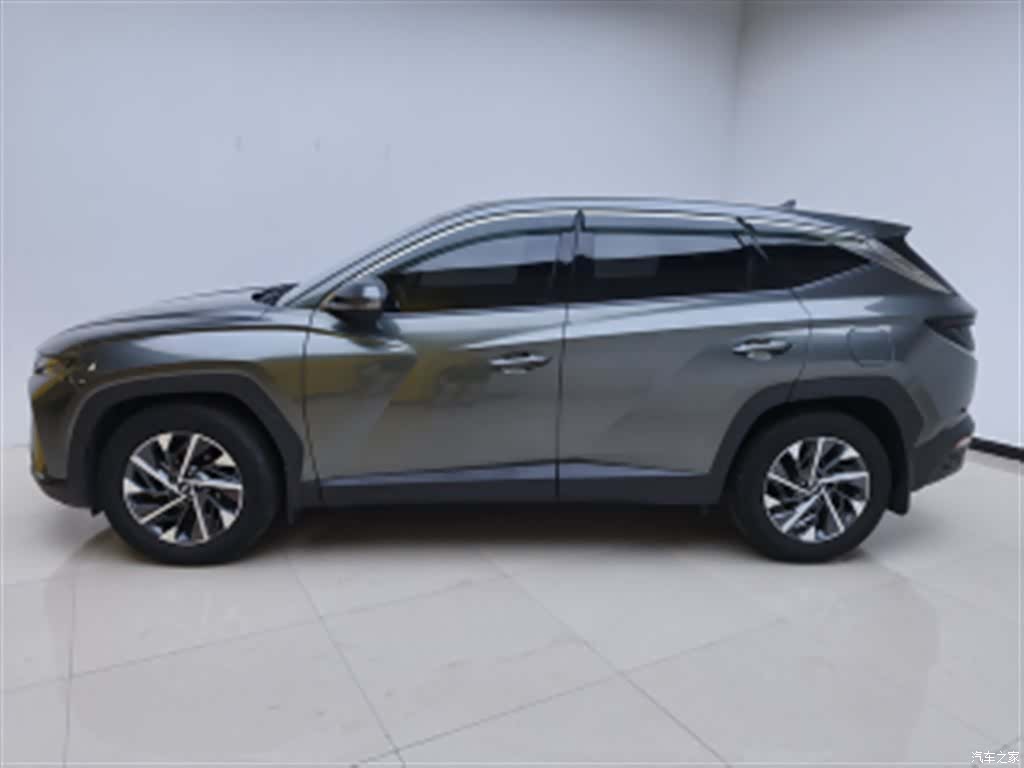 Hyundai Tucson L, 2021 8