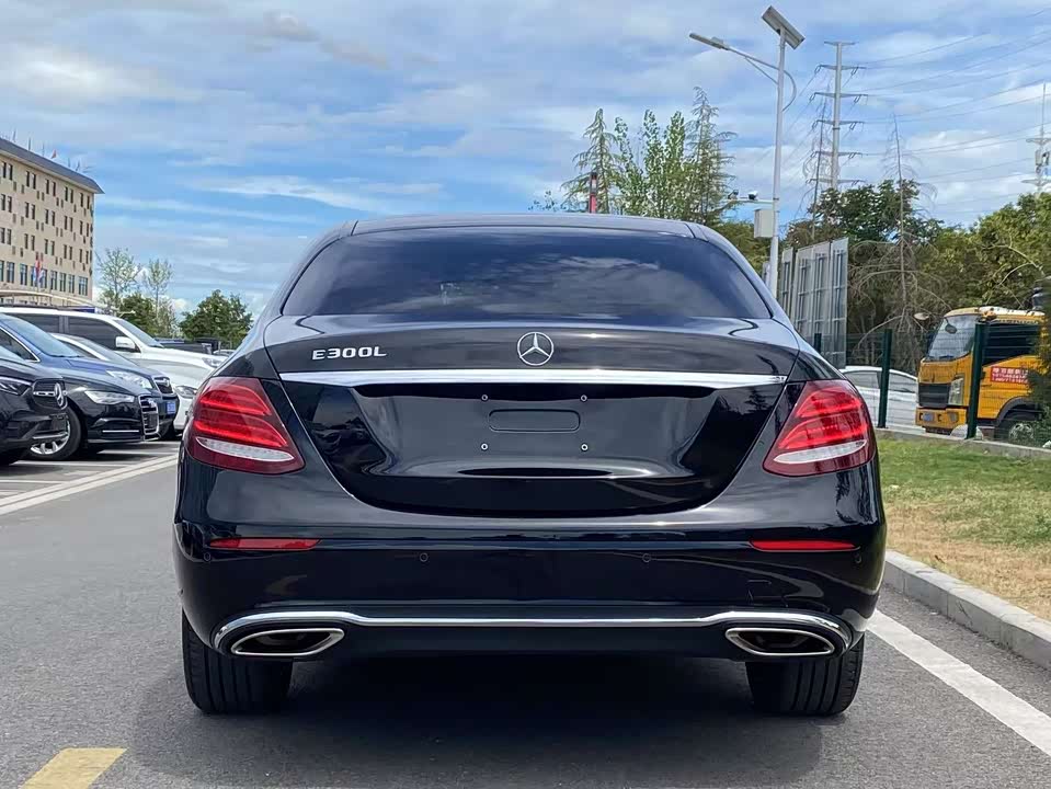 Mercedes-Benz E-class Mercedes-Benz E-class