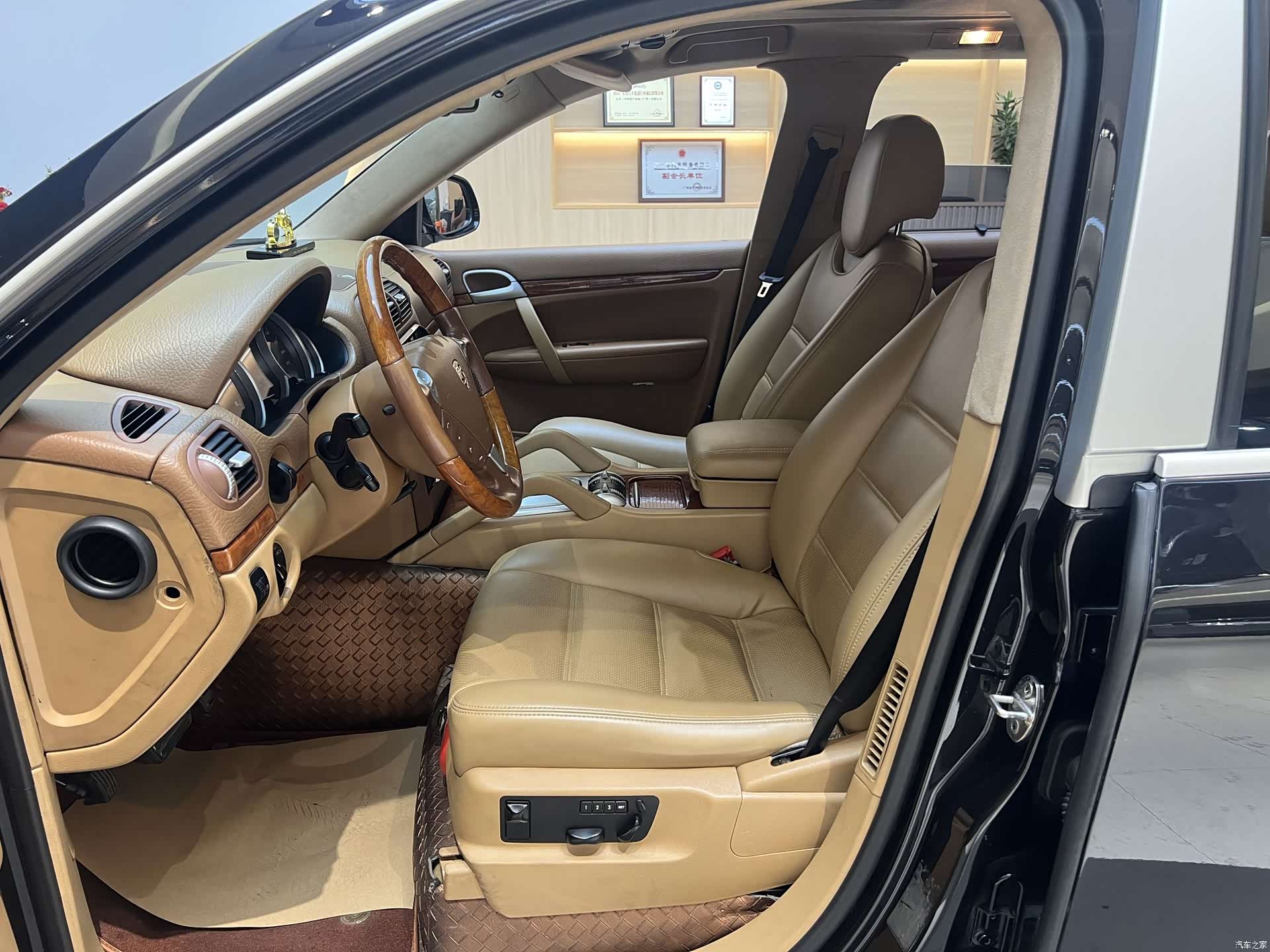 Porsche Cayenne, 2007 10