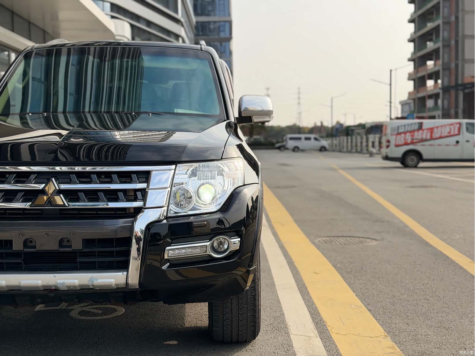 Mitsubishi Pajero, 2017 12