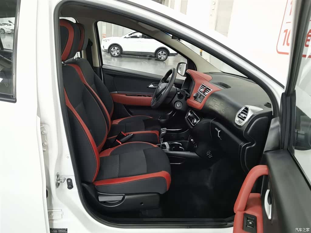 JAC iEV6E, 2018 23